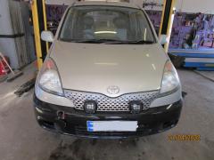 Toyota Yaris Verso 1.3 -01