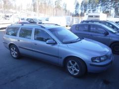 Volvo V70 Mk2 5D STW 2.5TDI MT5
