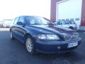 Kuva 2: Volvo V70 II (SW, P80_) 2.4 D5 2002 163hv 2002