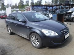 Kia Ceed I Pre-Facelift 5D SW 2.0CRDi MT6
