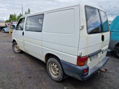 VW TRANSPORTER IV Umpikori 2.4 D Syncro 78hv