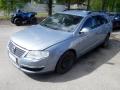 Kuva 2: VW Passat 3C5 5D Variant 2.0TDI MT6 2008