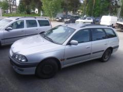 Toyota Avensis T22 Pre-Facelift 5D STW 1.6i MT5 Sol