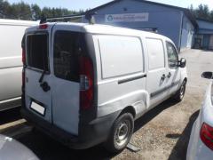 Fiat Doblo Pre-Facelift 5D Van 1.3JTD MT5 Pre-Facelift