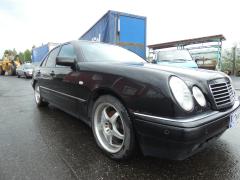 MERCEDES-BENZ E-SARJA (W210) E 200 (210.035) 1998 136hv