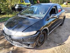 Honda Civic 1,8 HB Comfort 5D -06