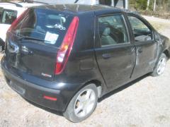 Fiat Punto 1.2i 8V 5/HB