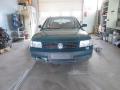 Kuva 2: Volkswagen Passat Variant 1.8 92 kW 2000