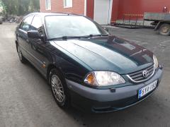 Toyota Avensis (_T22_) sedan 1.6 VVT-i 2001 110hv