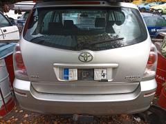 Toyota Corolla Verso -05