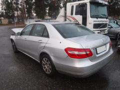 MB W212 Pre-Facelift E200CDI 4D Sedan A/T