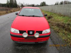 Seat Cordoba 1.9 SDI sedan -01