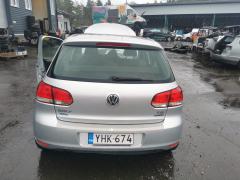 Volkswagen Golf VI
