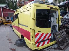 Mercedes-Benz Sprinter 319 BlueTEC Ambulanssi (W906) -13