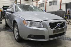 VOLVO V70 III (BW) D3 / D4 2013 163hv