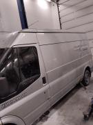 Ford Transit 2.2 TDCi puolipitkä puolikorkea -08