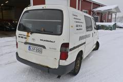 Toyota Hiace 95-05 IV Umpikori 2.5 D-4D 2003 102hv