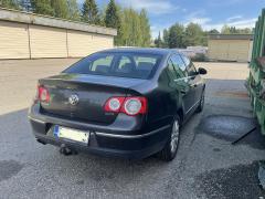 VW 4D PASSAT SEDAN 2.0FSI-3C/271