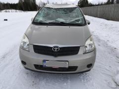 Toyota Corolla Verso 1.8 -04