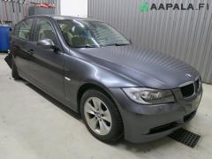 BMW E90 320i Sed