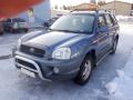 Kuva 2: Hyundai Santa F 5D SUV 2.4i MT5 4WD  2004