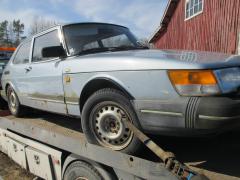 Saab 900