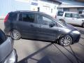 Kuva 2: Mazda 5 Pre-Facelift 5D MPV 2.0i 16V MT5 2006