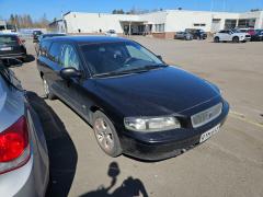 Volvo V70 2.4 -01