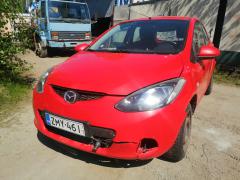 Mazda 21,3 -10 5-ov HB kirkkaanpunainen