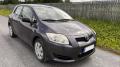 Kuva 2: Toyota Auris 1.6 -07 2007