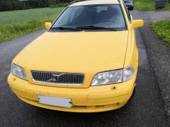 Volvo V40 1.8 farm -01