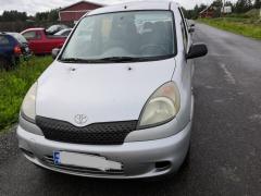 Toyota Yaris Verso 1.3 -02