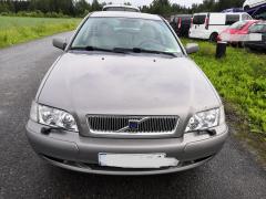 Volvo V40 1.8 farm. -04