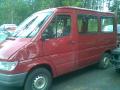 Kuva 2: Mercedes-Benz Sprinter 212D lyhyt 1995