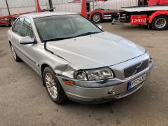 Volvo S80 2.4 Automatic 4D -01 sedan