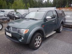 Mitsubishi L200 Pickup 2.5DI-D MT5 4WD Intense