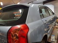 Toyota Corolla 02-07 (E120)