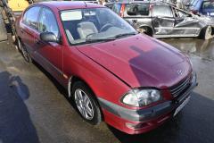 Toyota 4D AVENSIS (T22) 1.6 Bensa 1998 110hv