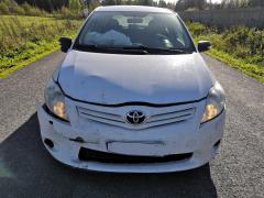 Toyota Auris 1.4 D-4D -10