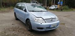 Toyota Corolla 1.6 -04 NMT farmari vaalean sininen