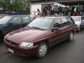 Kuva 2: Ford Escort 1.8i 16v farmari 1997