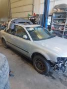 Volkswagen Passat SYNCRO 2.3-3B-4X4/270 sedan -99