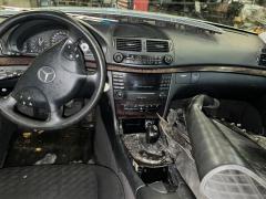 Mercedes-Benz 4D E 200 CDI SEDAN AUTOMATIC-211004/285 (w211)-04vm