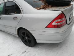 Mercedes-Benz C 200 2,1 cdi hopea sedän