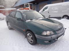 Toyota Avensis T22 Pre-Facelift 4D Sedan 2.0i MT5 Sol