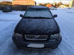Volvo V40 2.0T -04