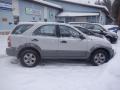 Kuva 2: Kia Sorento I Pre-Facelift 5D SUV 2.4i MT5 4WD LX 2005