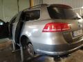 Kuva 2: VW Passat 2,0 TDI -12  aut. ruskea farmari 2012