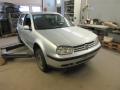 Kuva 2: Volkswagen Golf IV 1.4 2003