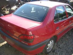 Peugeot 306